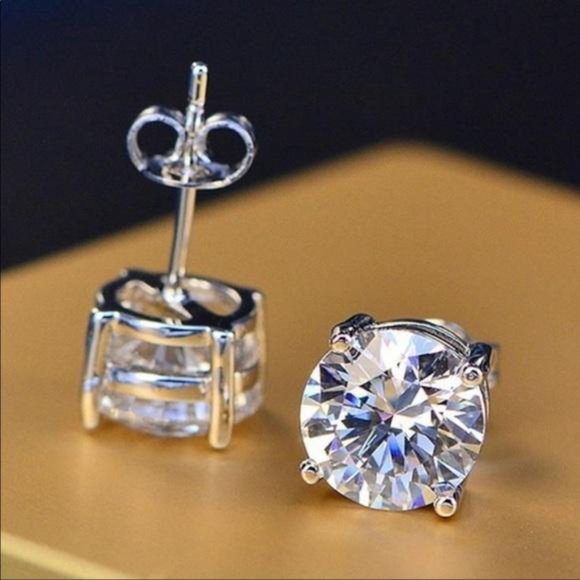 4 CT SOLITAIRE DIAMOND 925 SILVER STUD EARRINGS - Picture 5 of 6